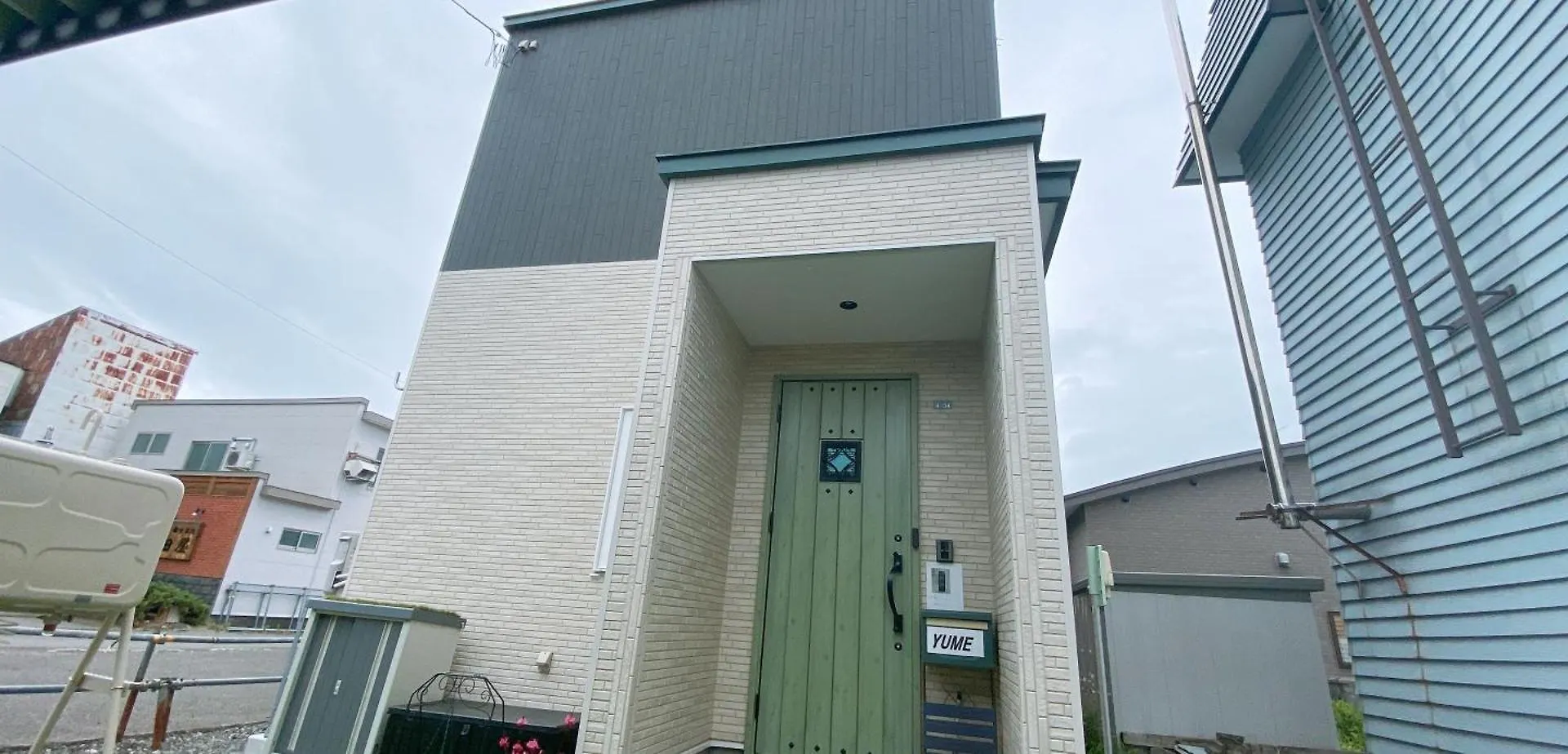 Hotel 夢富良野 NakaNakafurano Pensjonat Nakafurano